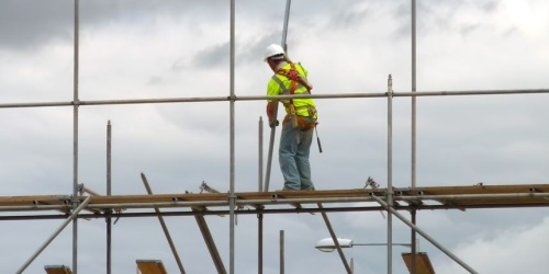 نکات فنی و ایمنی که باید برای نصب داربست بدانید